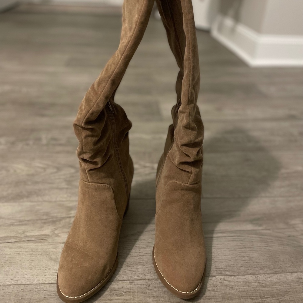 Women’s Universal Thread Tall Boots